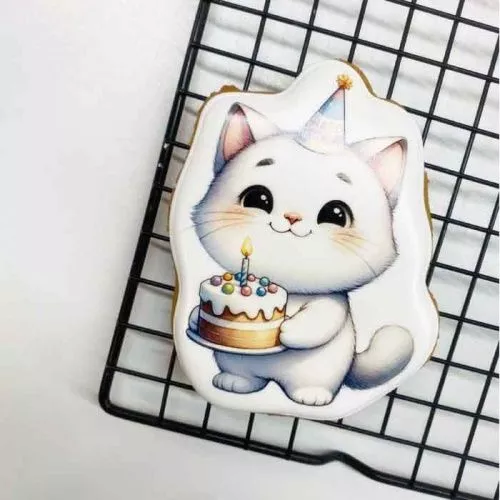 Пряник имбирный "Кот с ДР", 10*8см